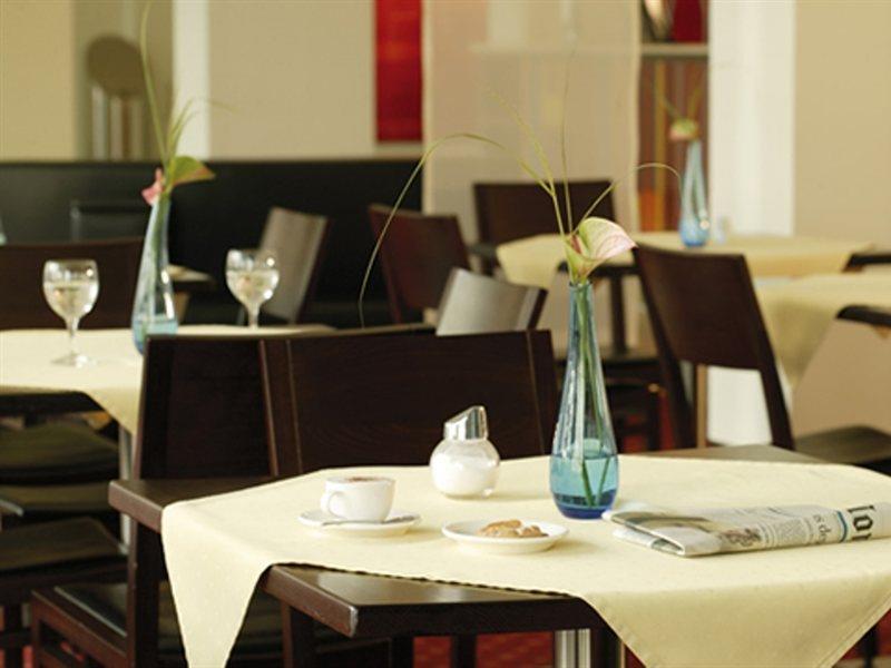 Nh Berlin City West Restaurace fotografie